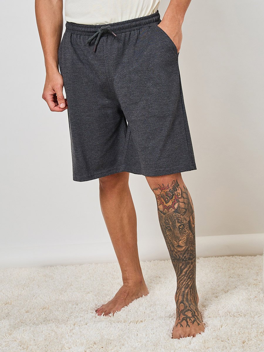 Slogan Print T-Shirt and Plain Shorts Set