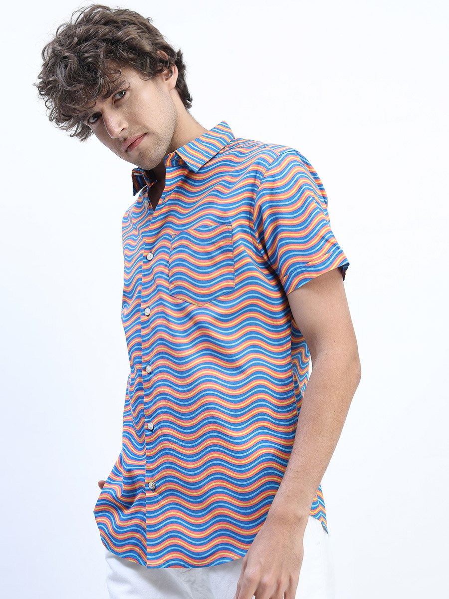 Wavy Striped Slim Fit Shirt with Short Sleeves