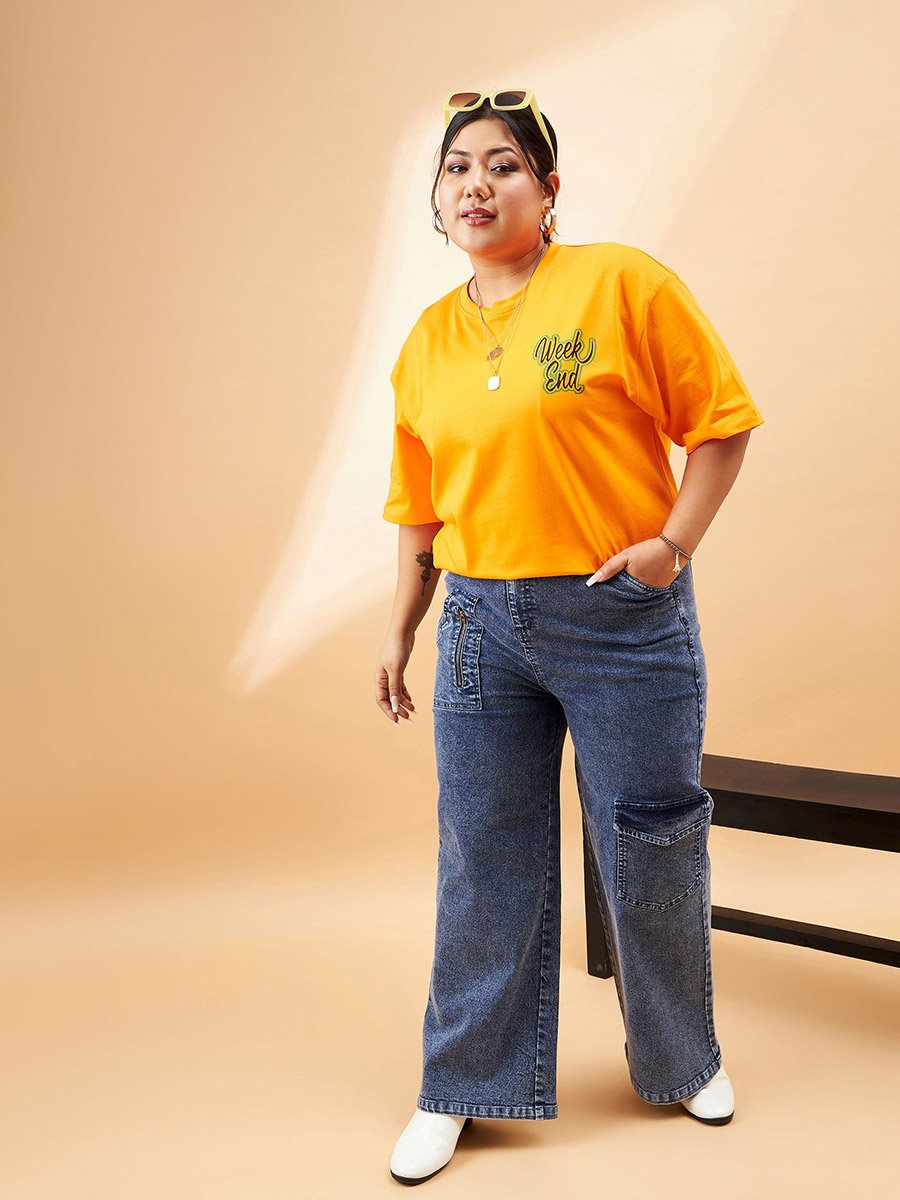 Plus Straight Jeans with Metallic Zipper and Pockets