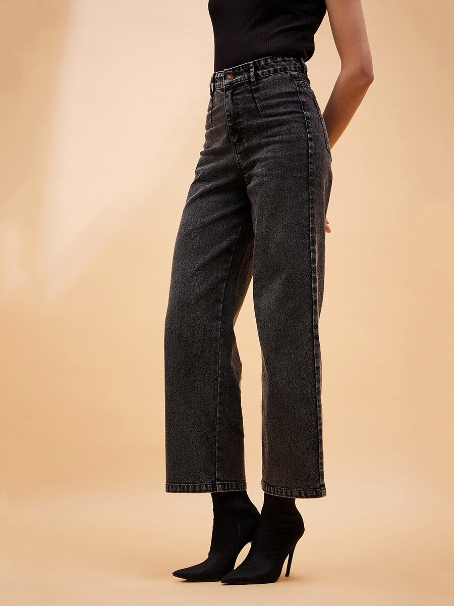 High Rise Front Dart Jeans with Back Pockets