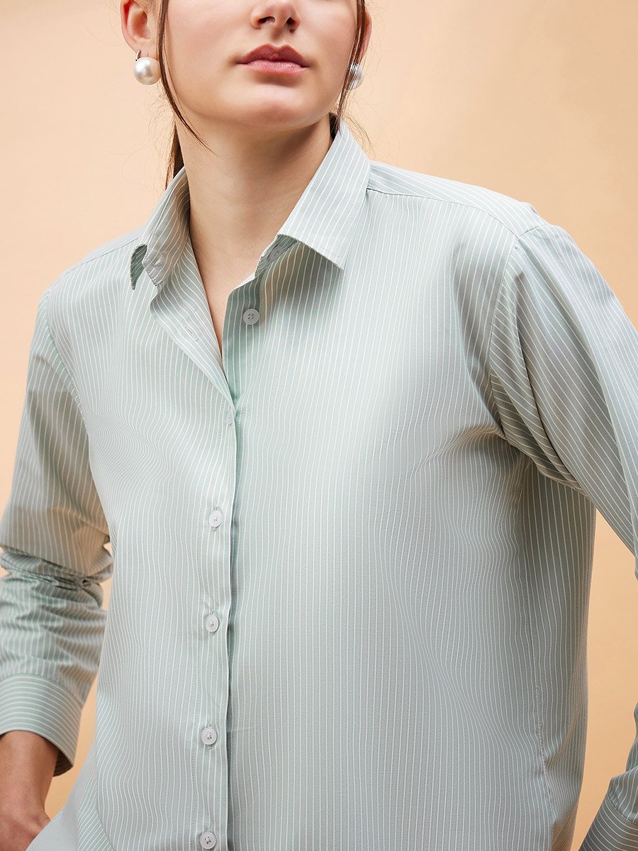 Oversized Solid Shirt with Long Sleeves