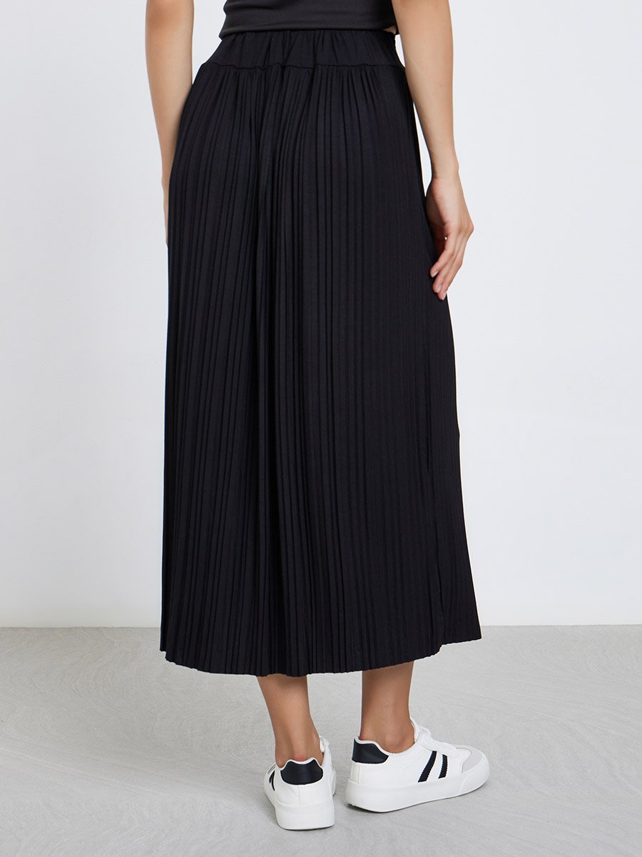 Solid Plisse Detail Elastic Waistband Midi Skirt