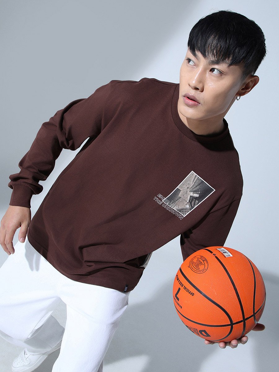 Back and Front Graphic Print T-Shirt with Long Sleeves