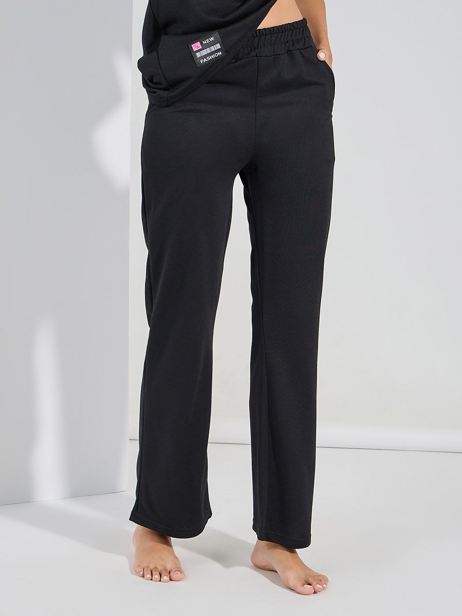 Patch Detail T-Shirt and Trousers Lounge Set