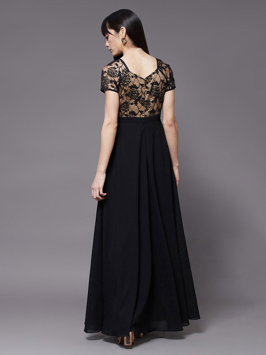 Lace Detail V Neck A-Line Maxi Dress