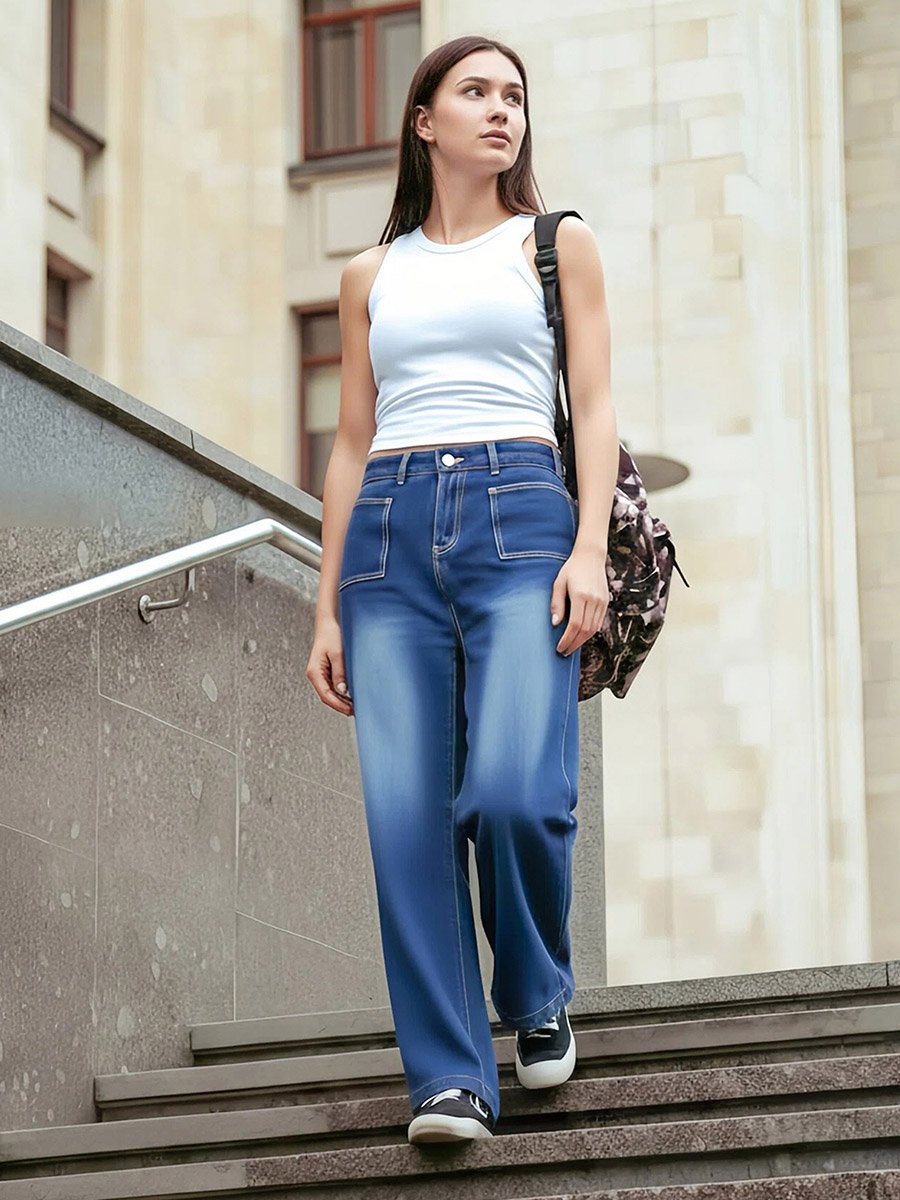 Double Patch Pocket Detail Mom Jeans