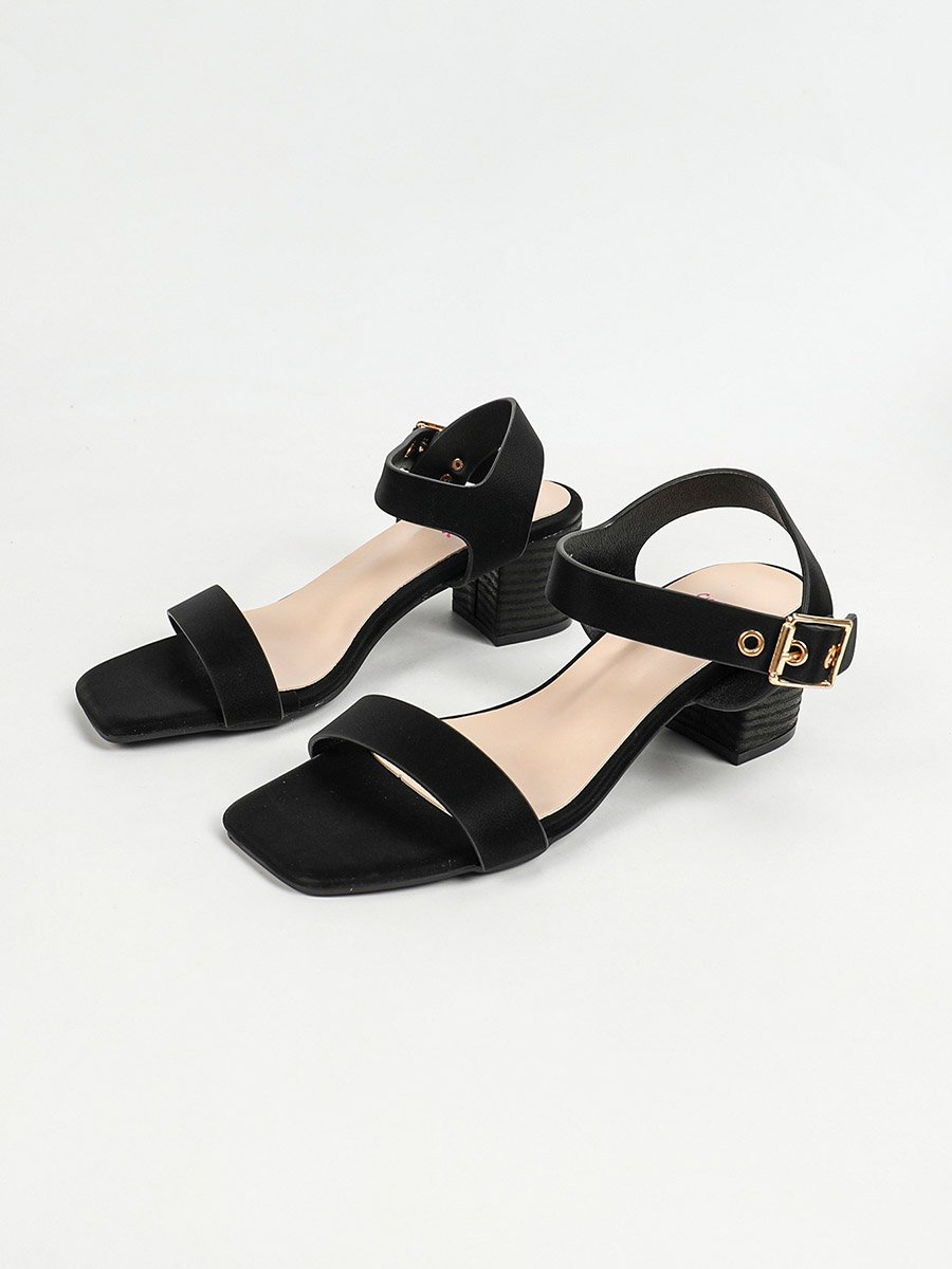 Solid Block Heel Sandals with Buckle Closure