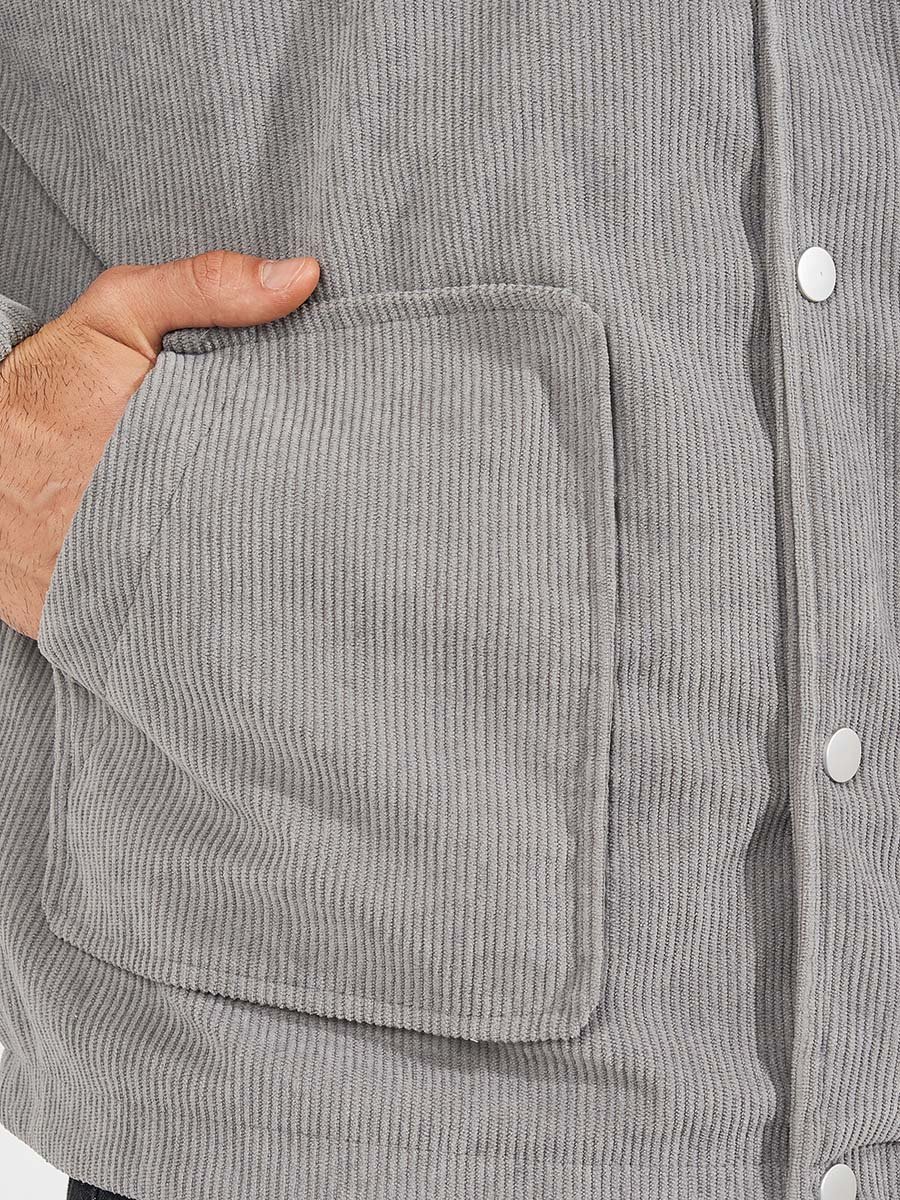 جاكيت كوردروي مع أزرار