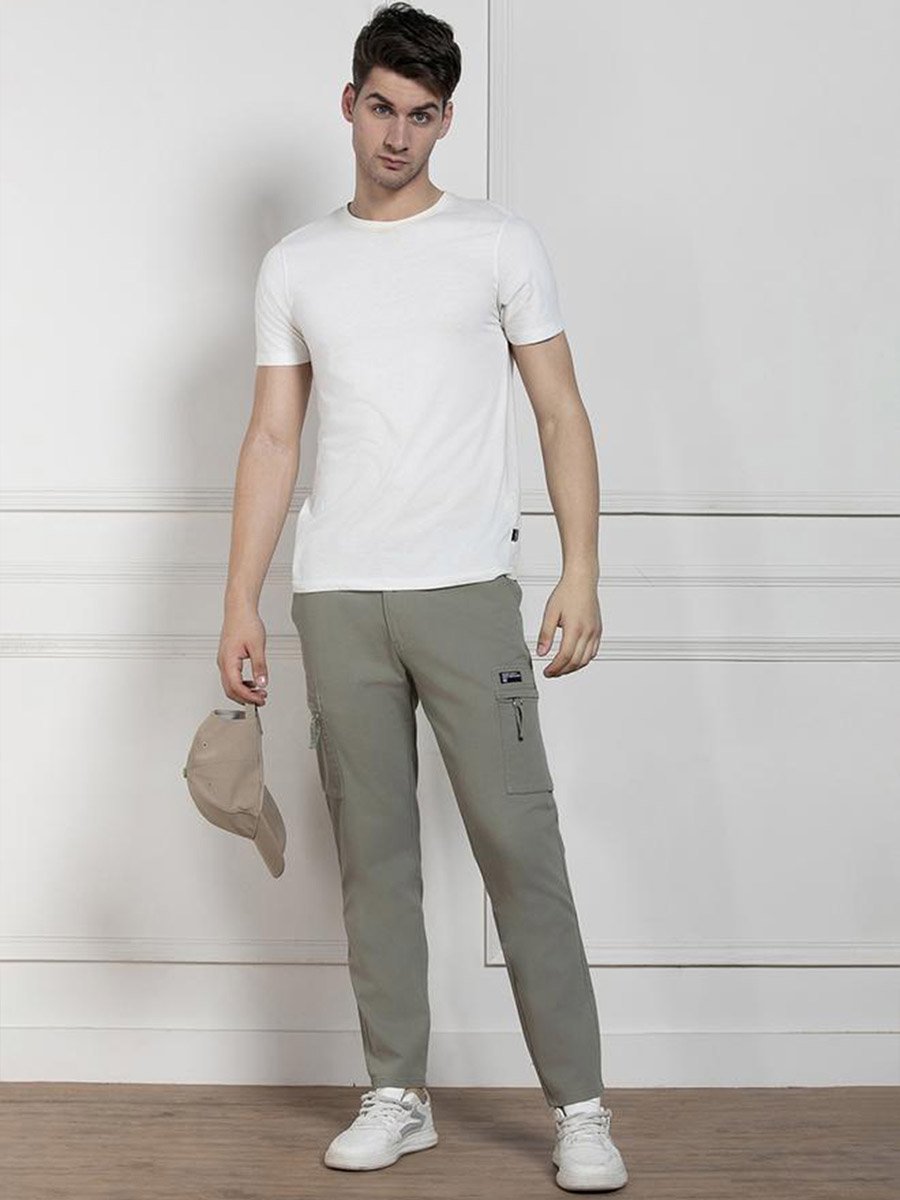 Stretchable Cargo Trousers with Zip Detail