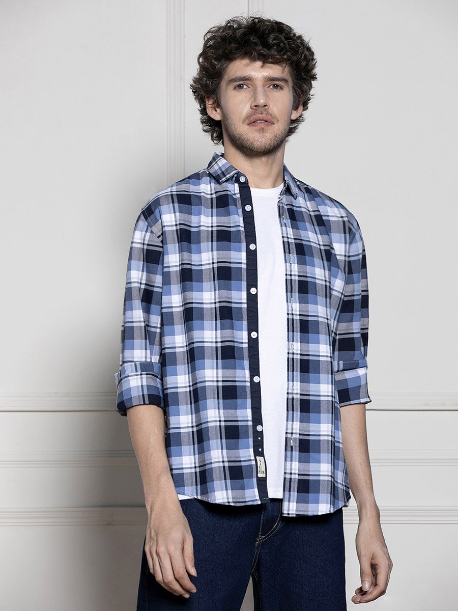 Checked Print Slim Collar Casual Shirt