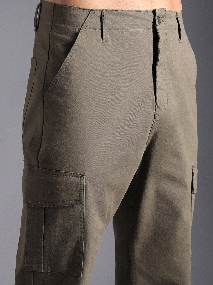 Straight Fit Mid Rise Cuffed Cargo Pants