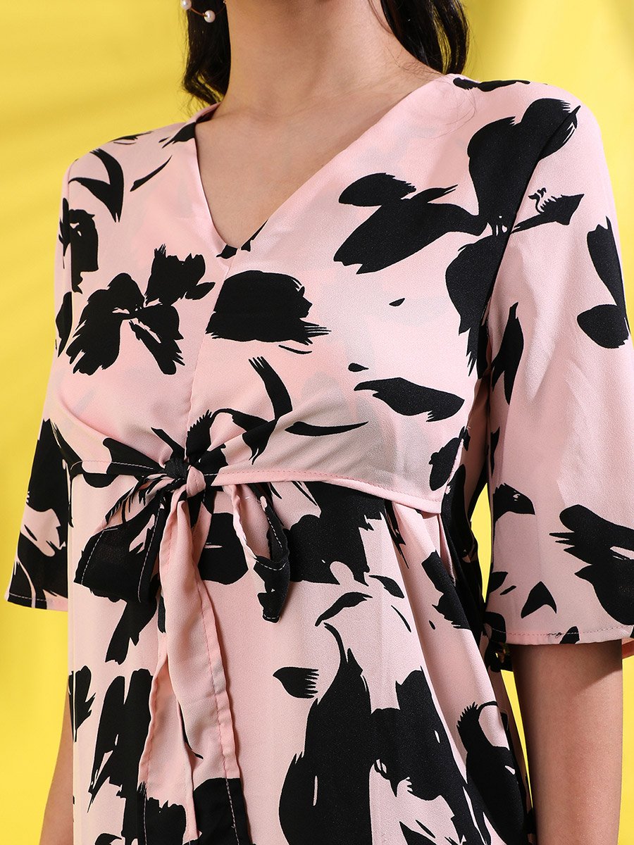 Abstract Print Knee Length Dress with Tie-Up Detail