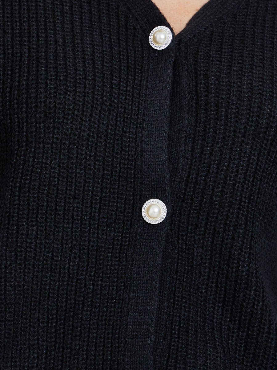 Elegant Black Knit Buttoned Cardigan