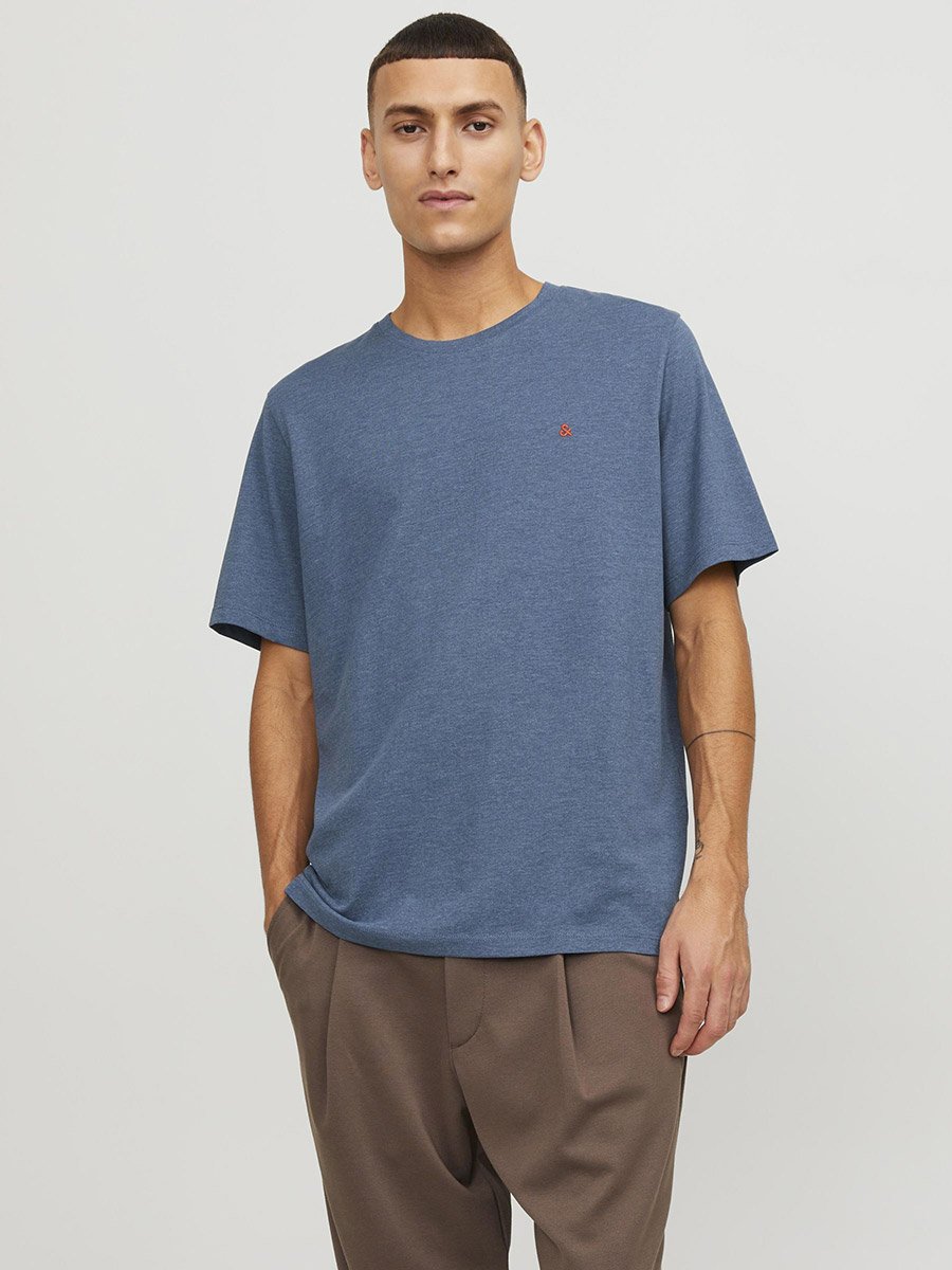 Solid Crew Neck T-Shirt with Logo Detail