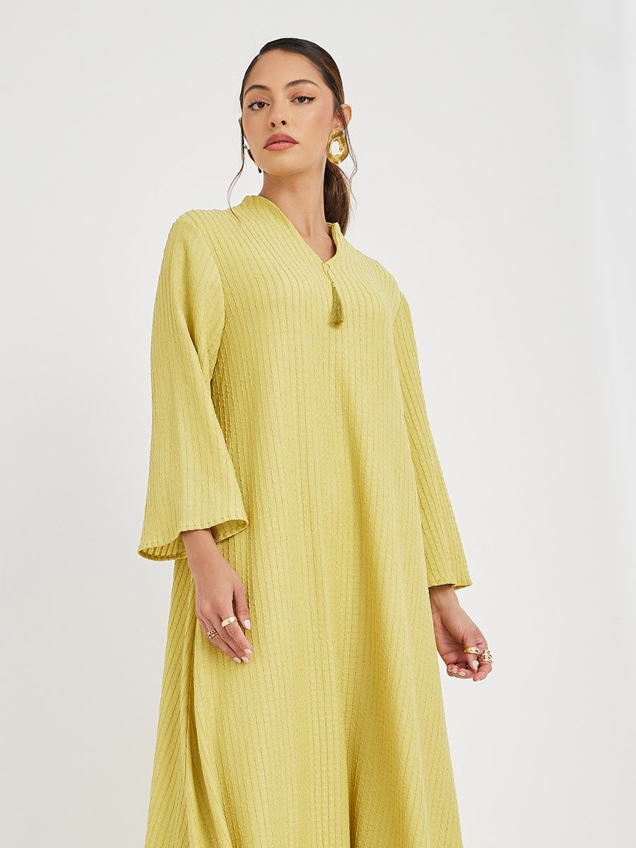 Textured Jalabiya with Tassel Detail