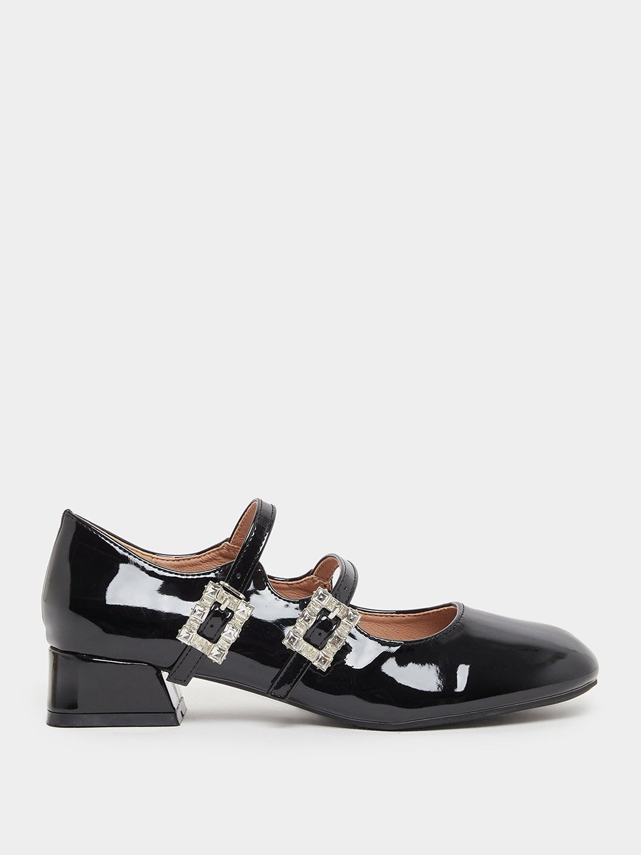 Low Heel Loafers and Moccasin