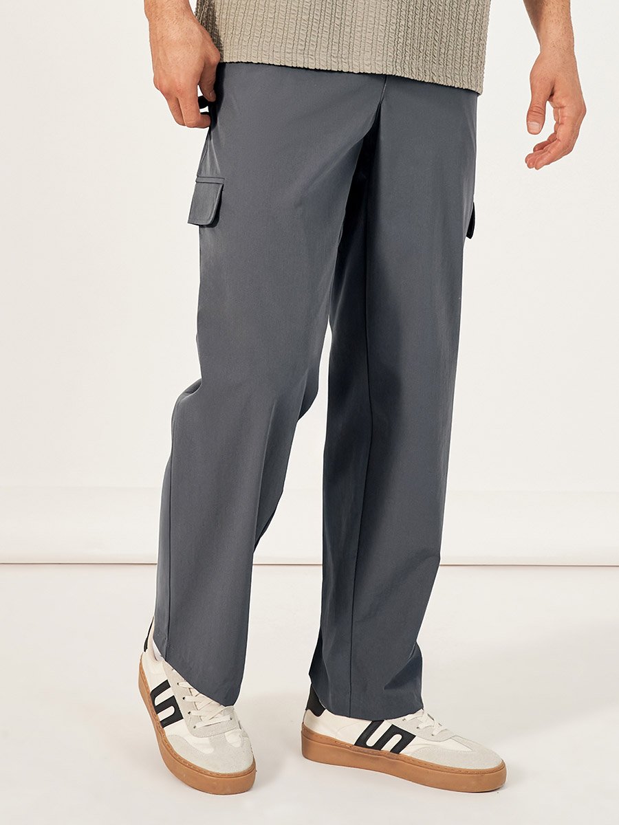 Relaxed Fit Welt Flap Pocket Trousers