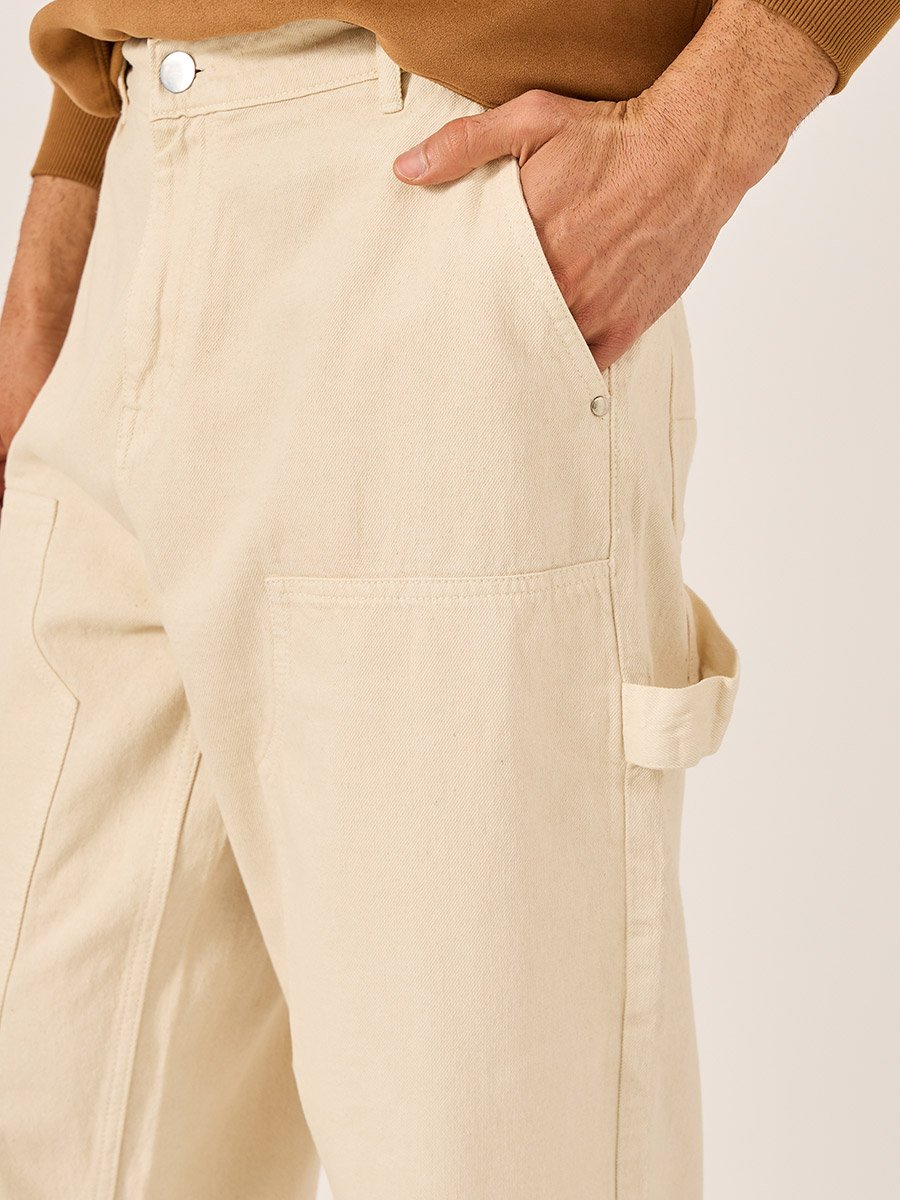 Mid Rise Balloon Fit Jeans with Pockets