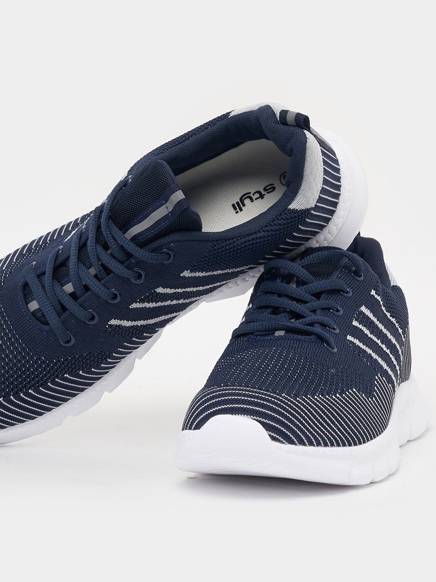 Textured Gripped Sole Lace Up Sneakers
