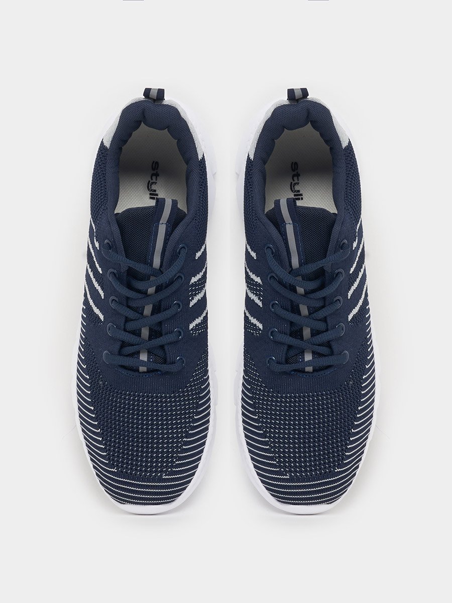 Textured Gripped Sole Lace Up Sneakers