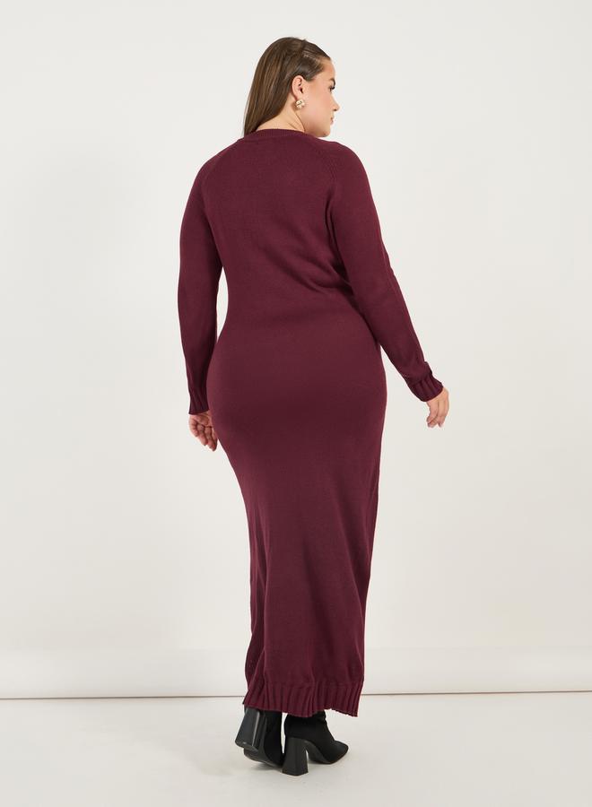 Plus Size Solid Long Sleeve Sweater Maxi Dress For Women at Bahrain | Styli Plus Size Solid Long Sleeve Sweater Maxi Dress For Women at Bahrain | Styli