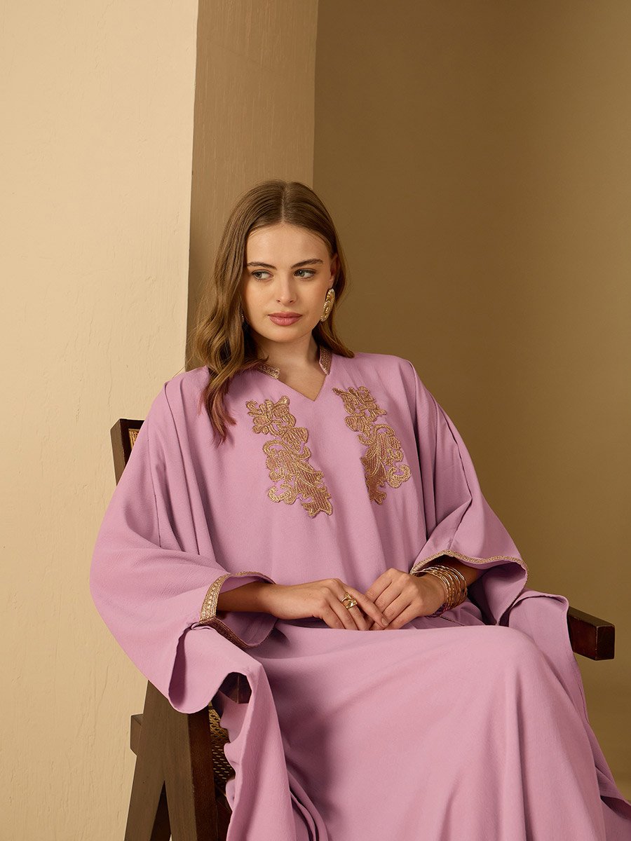 Applique Detail Stand Collar Kaftan