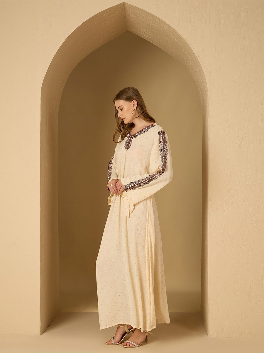 Crinkled Embroidered Detail Jacquard Jalabiya with Fabric Belt