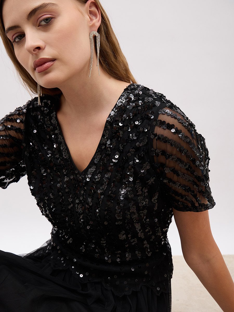 Sequin Embellished Short Sleeves A-Line Maxi Dress