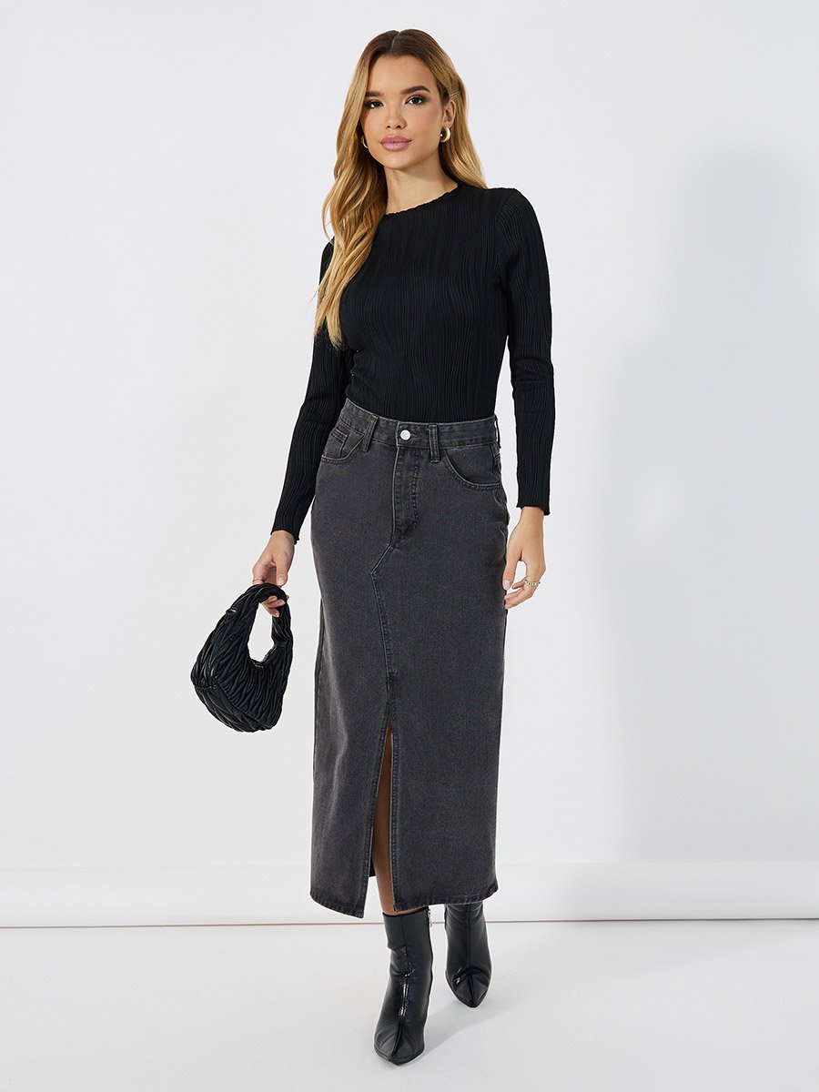 Textured Round Neck Long Sleeved Bodysuit