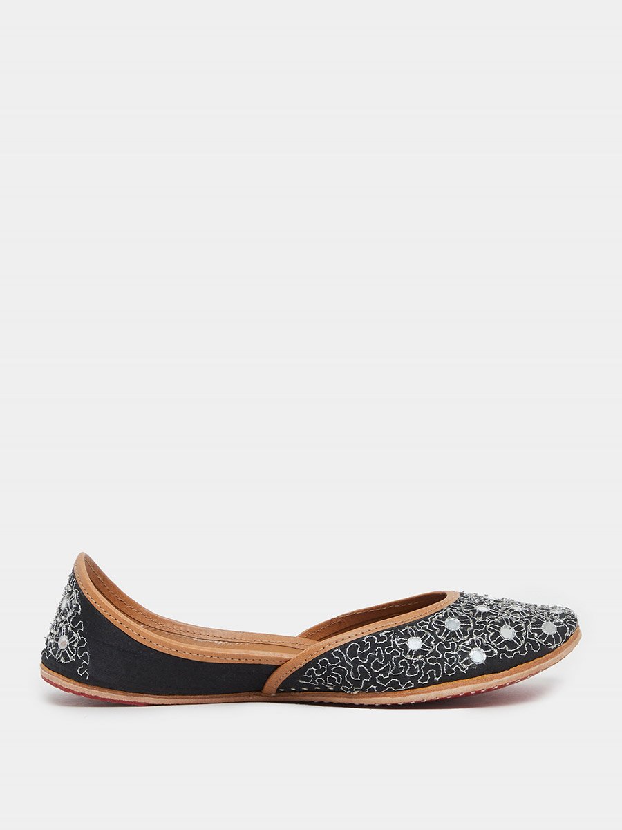 Ethnic Embellished Flat Shoes