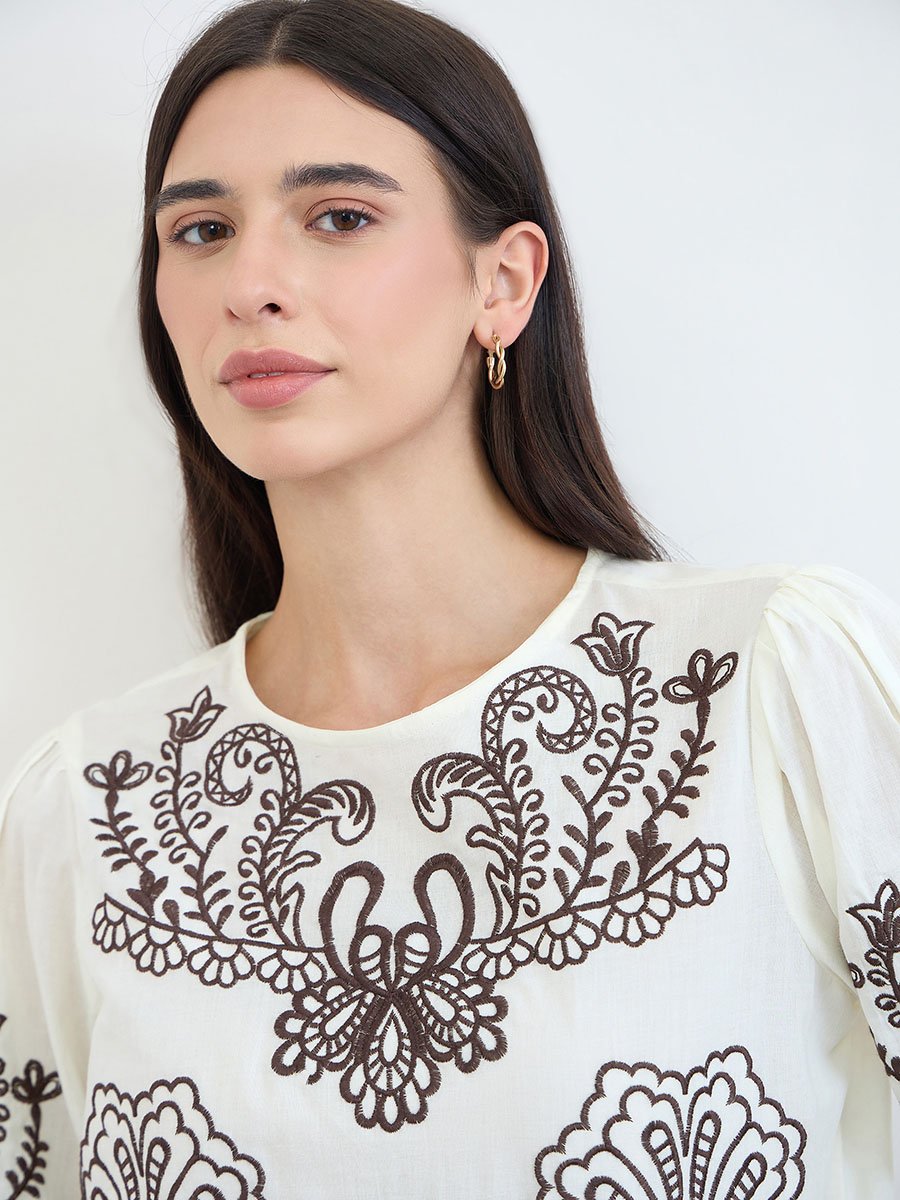 Off White Scalloped Hem Embroidered Top