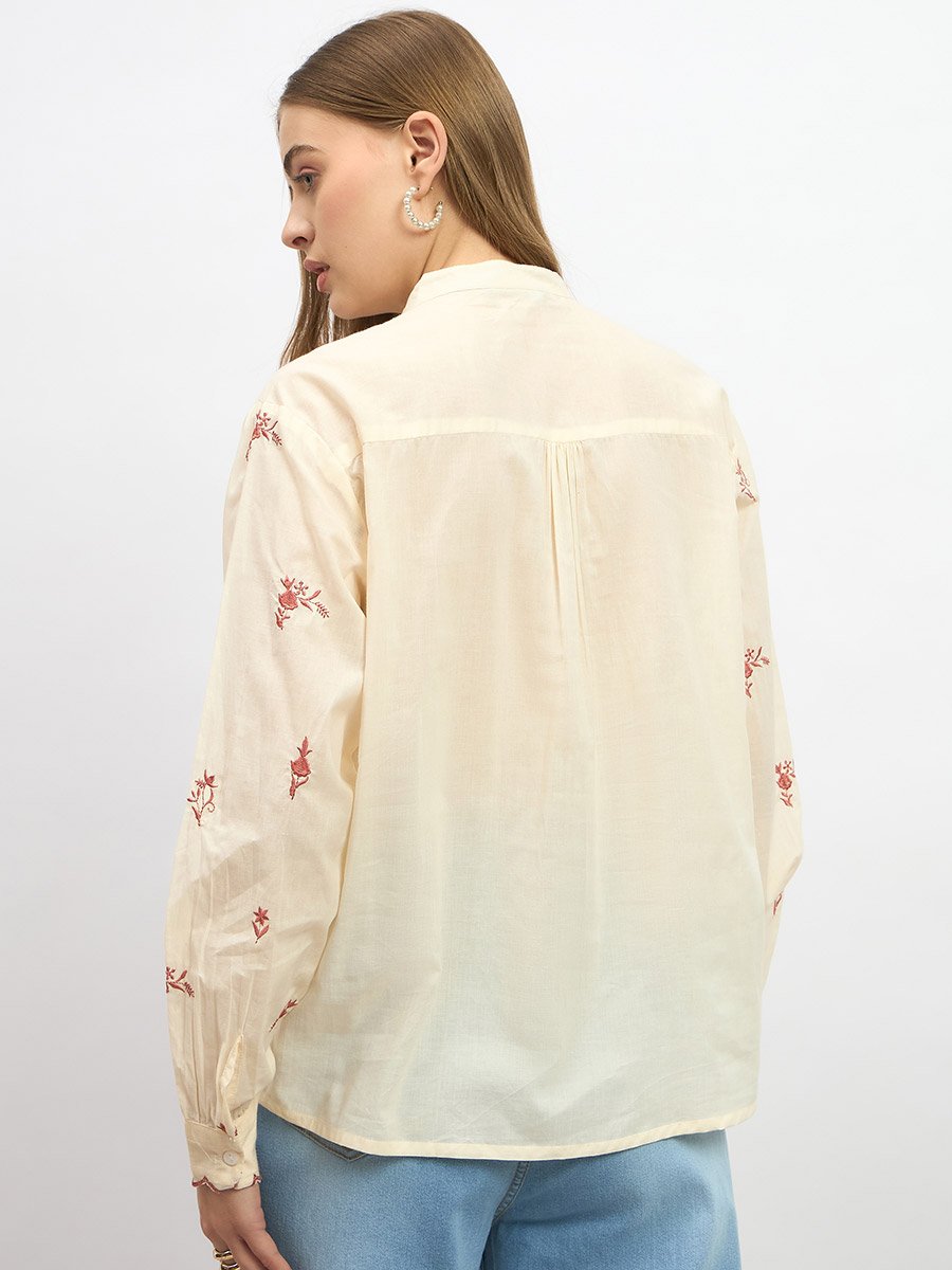 Embroidered Scalloped Detail Mandarin Collar Top