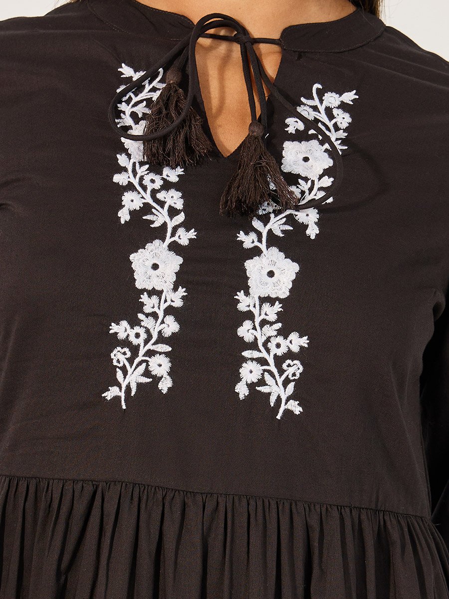Embroidered Long Sleeves A-Line Midi Dress
