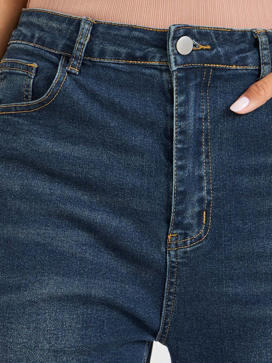 High Rise Whiskered Straight Fit Jeans