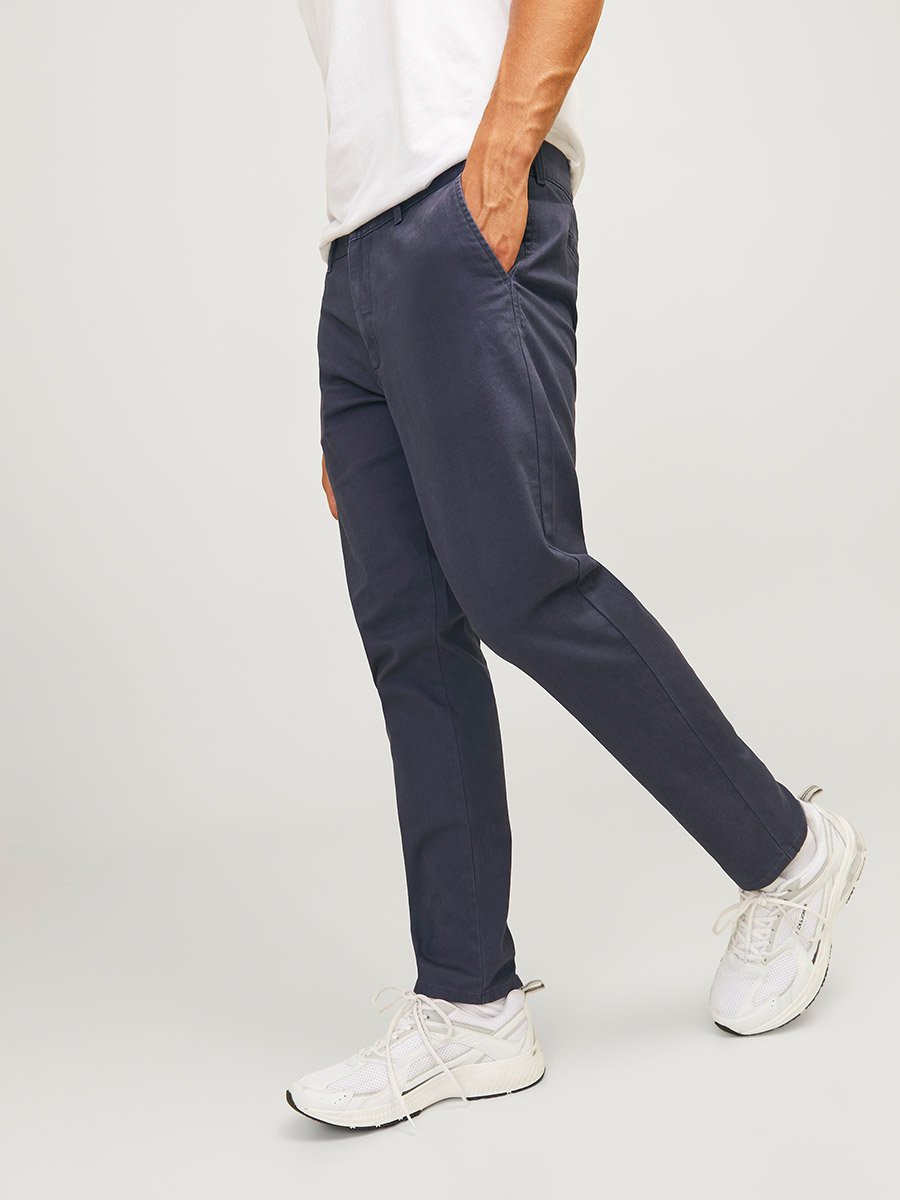 Mid Rise Slim Fit Pants with Pockets
