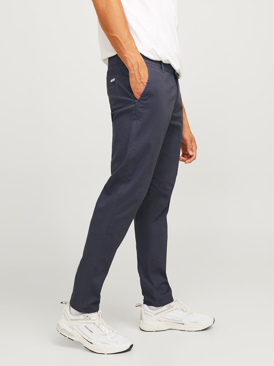 Mid Rise Slim Fit Pants with Pockets