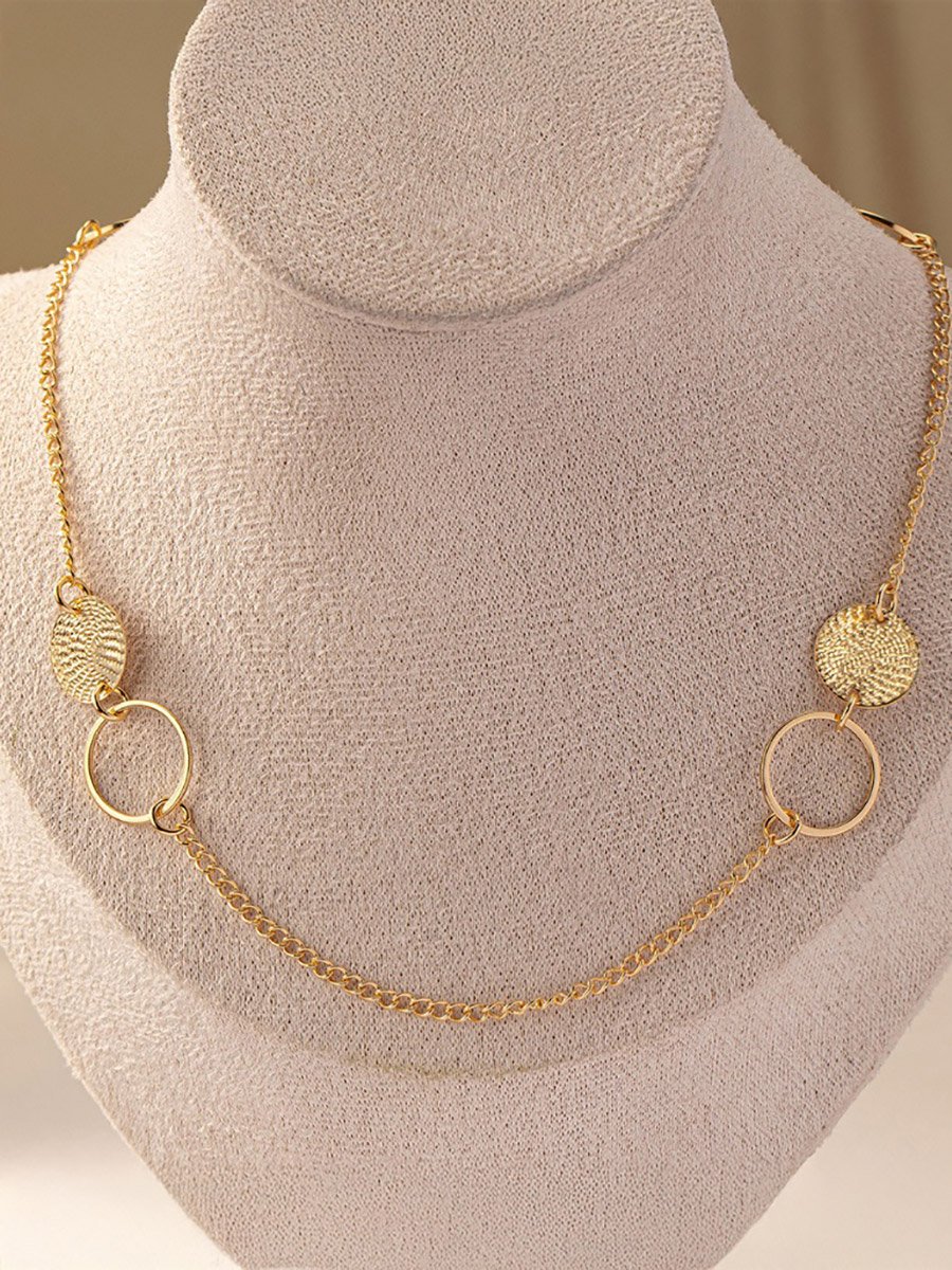 Round Trail Detail Necklace