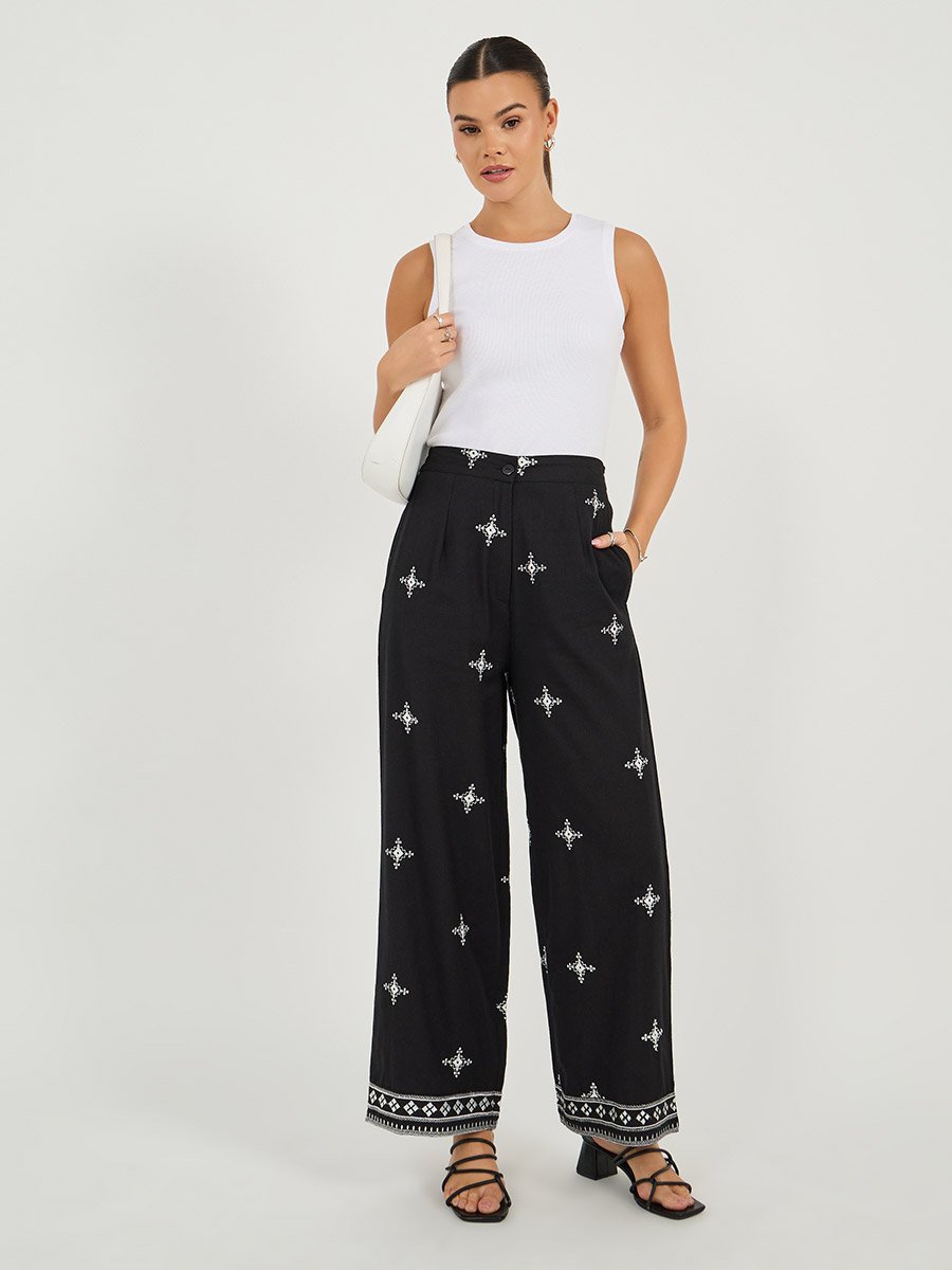 Embroidered Pattern Straight Fit Pants