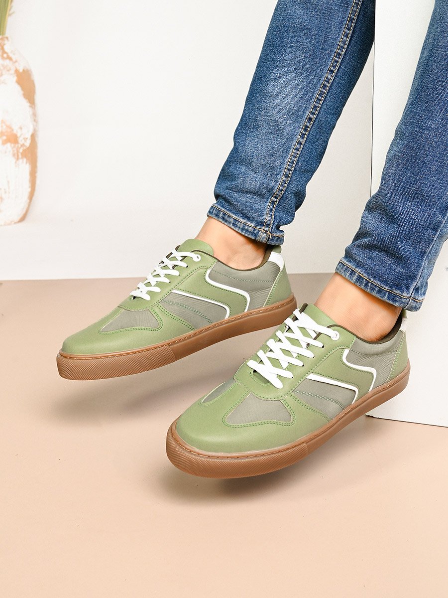 Panelled Gum Sole Lace-Up Sneakers