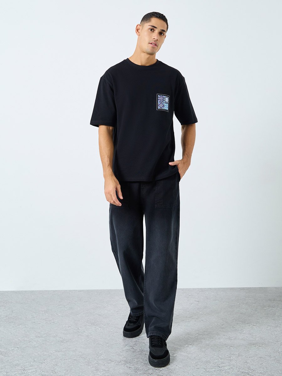 Men Black Oversized Graphic Print T-Shirt