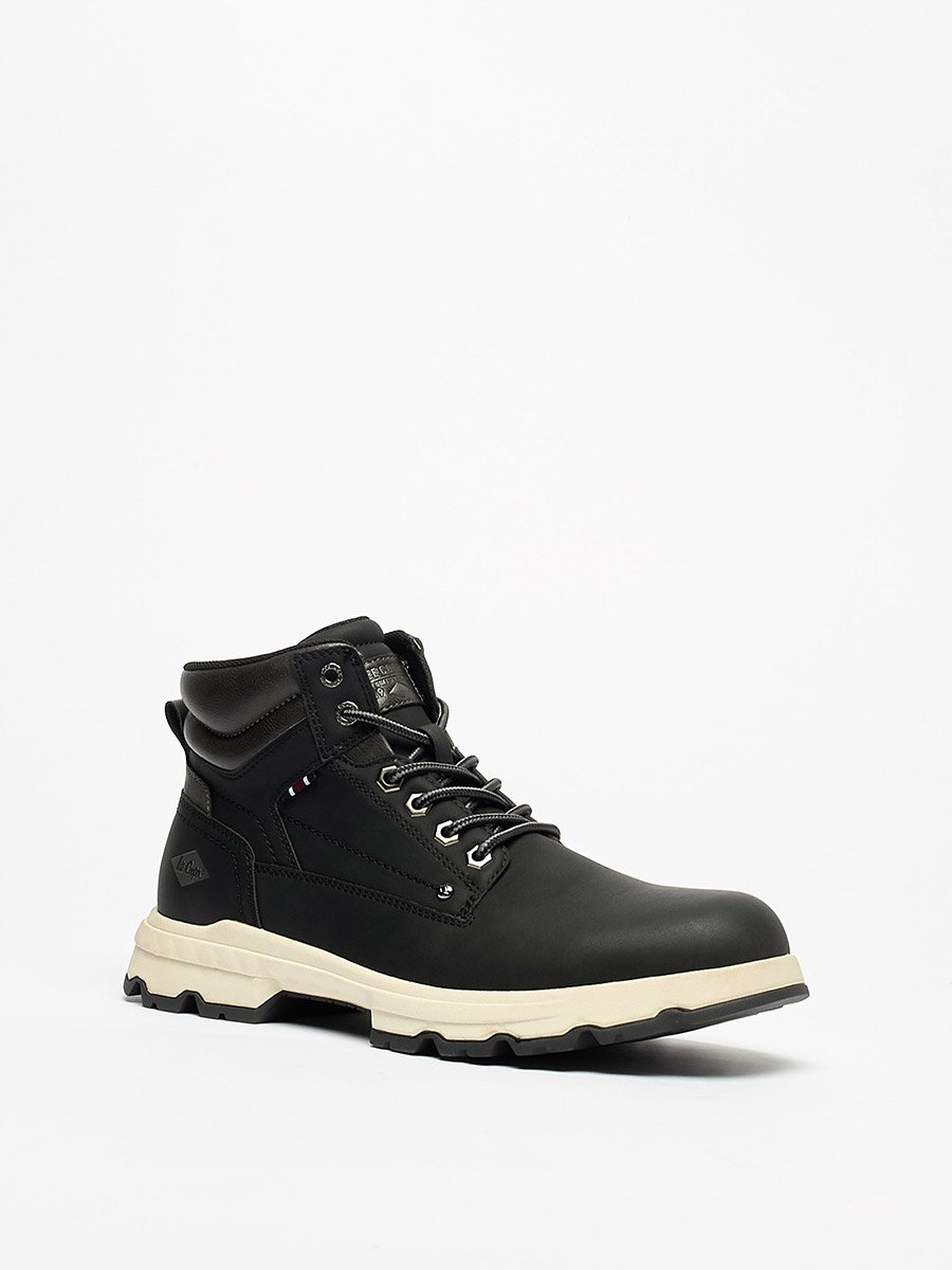 Lace-Up Chukka Boots