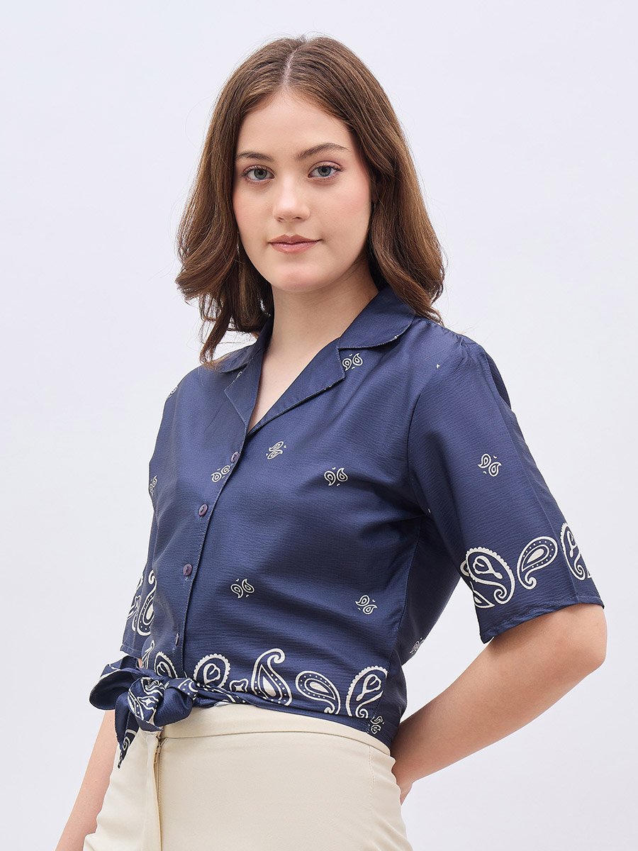 Paisley Print Resort Collar Blouse with Tie Knot Detail