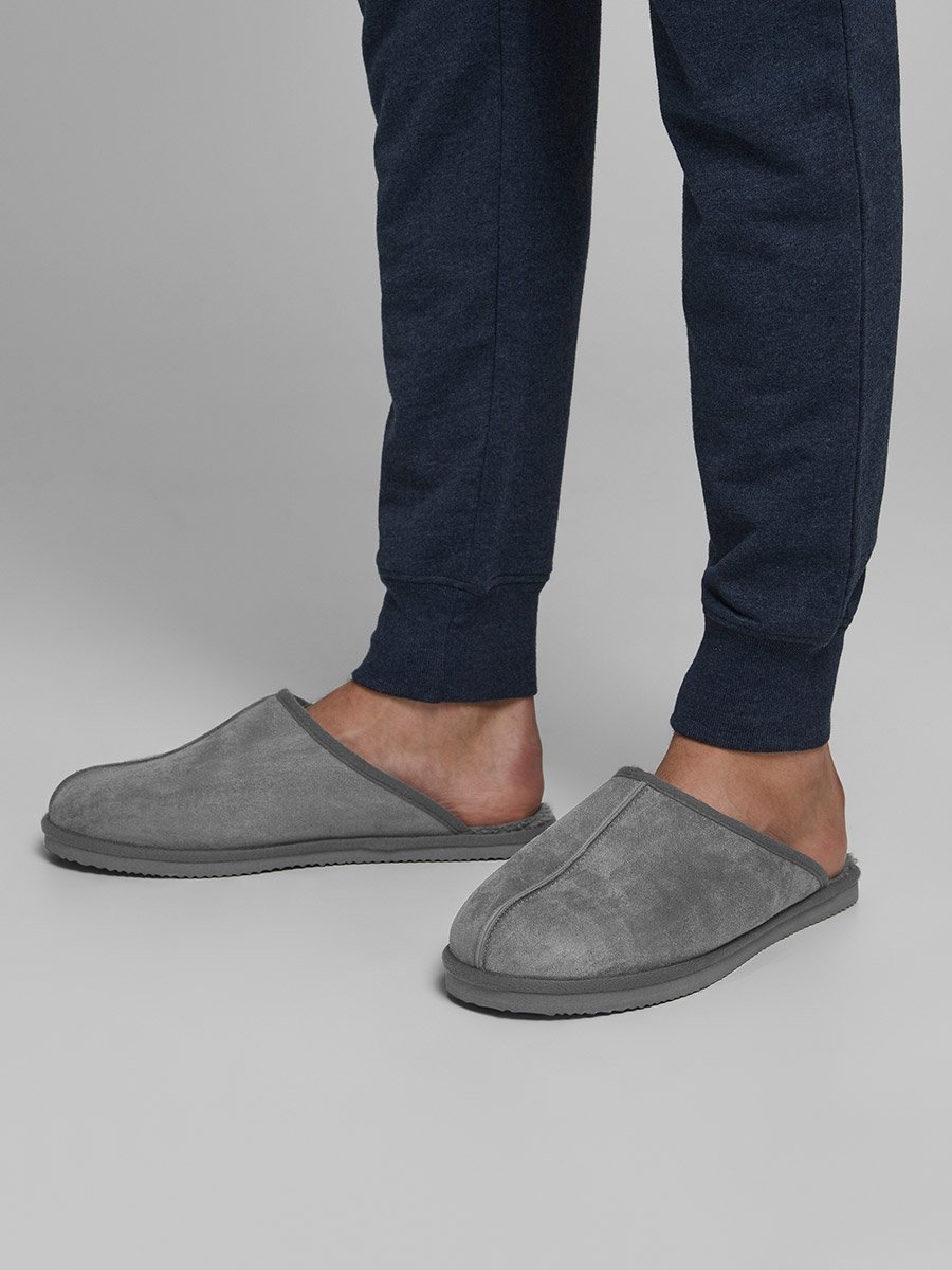 Solid Bedroom Slippers