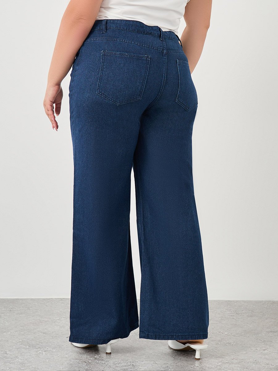 Plus High Rise Loose Fit Jeans