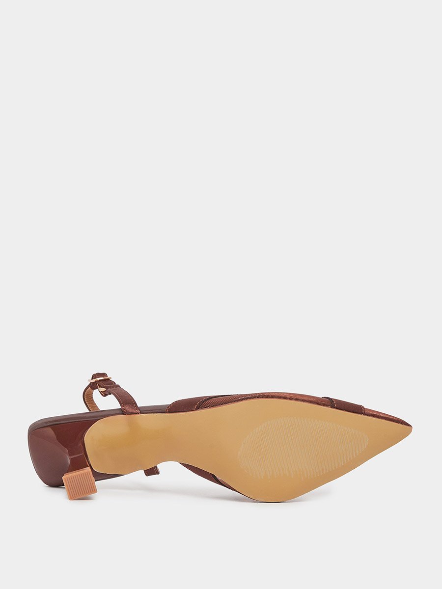 Criss Cross Pointed Toe Back Strap Pumps