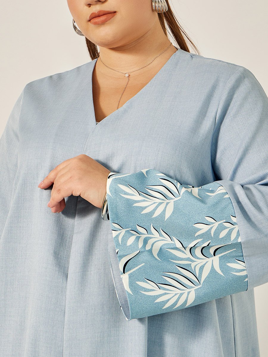 Plus Size A-Line Front Open Abaya with Printed Tonal Detail