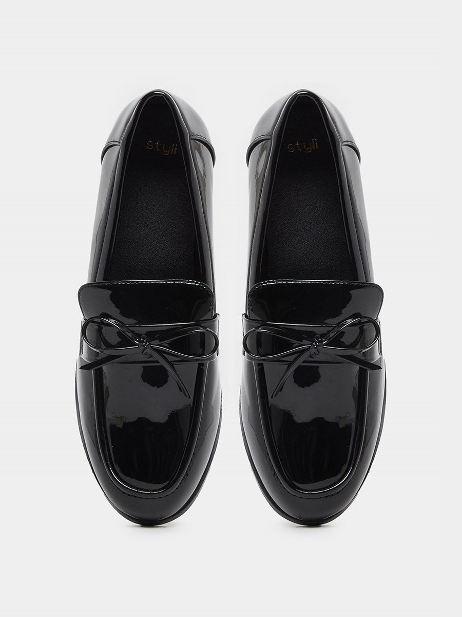 Patent Slip-On Loafers with Bowknot Detail