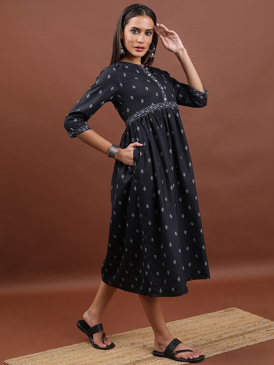 linen polka dot midi dress Jenae Linen Polka Dot Midi Dress main image 0