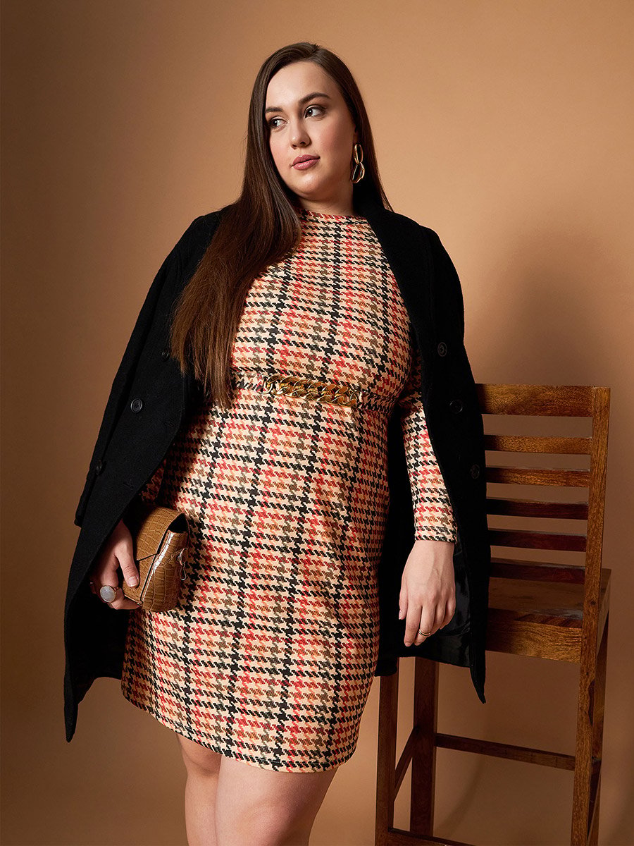 Plus Size Houndstooth Print Belted A-Line Mini Dress For Women at UAE | Styli Plus Size Houndstooth Print Belted A-Line Mini Dress For Women at UAE | Styli