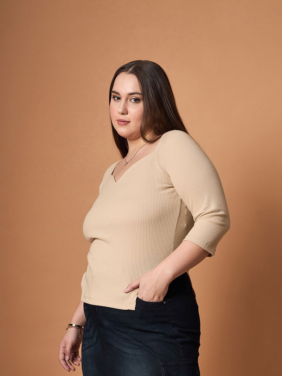 Plus Size Textured Rib Knit Sweetheart Neck Top